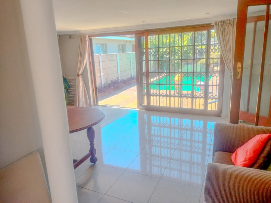 4 Bedroom Property for Sale in Crawford Western Cape